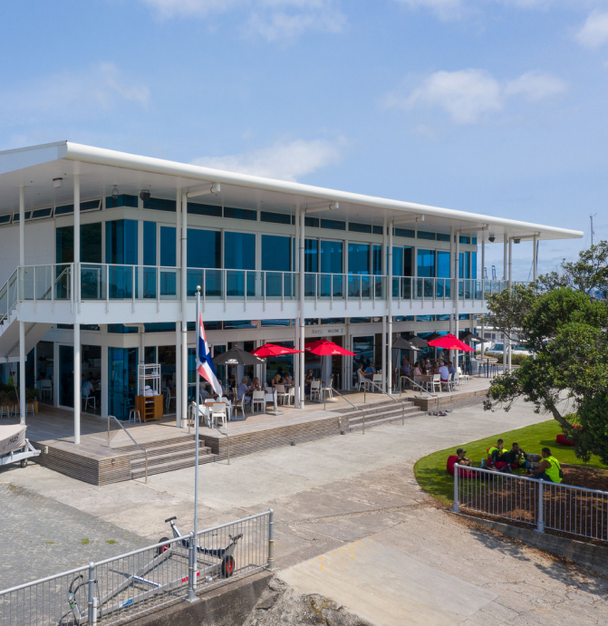 Akarana Marine Centre